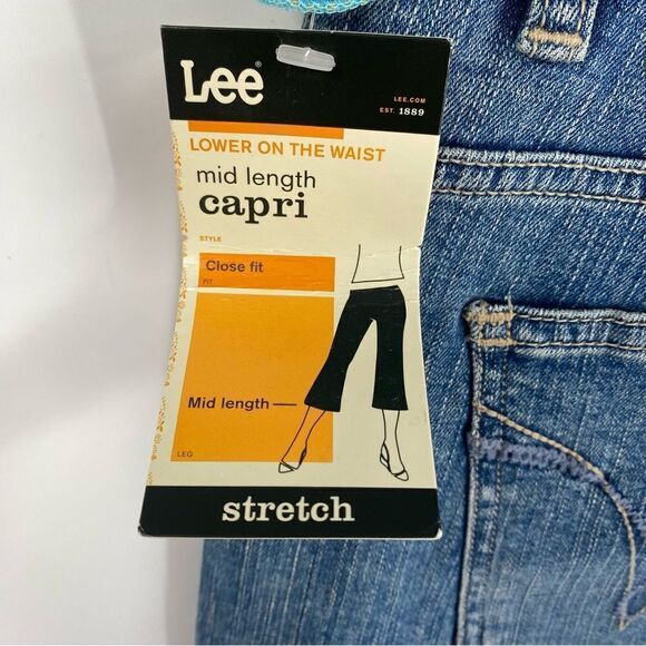 Lee Women’s Mid Length Capri Denim Pants size 14 - Picture 3 of 6